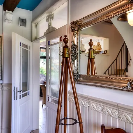 Classic Im Kapitaens Hus Ruegen *