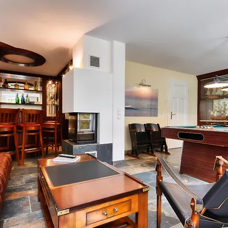 Classic Im Kapitaens Hus Ruegen Tatil Evi *