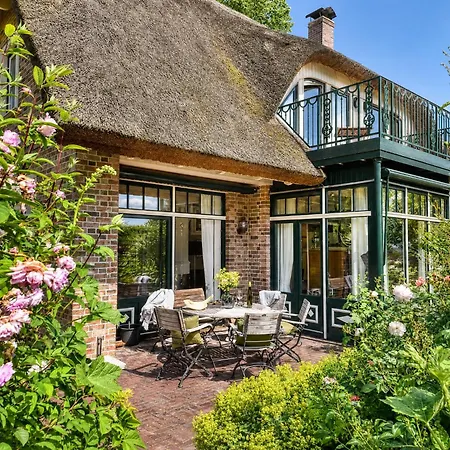 Classic Im Kapitaens Hus Ruegen * 푸트버스